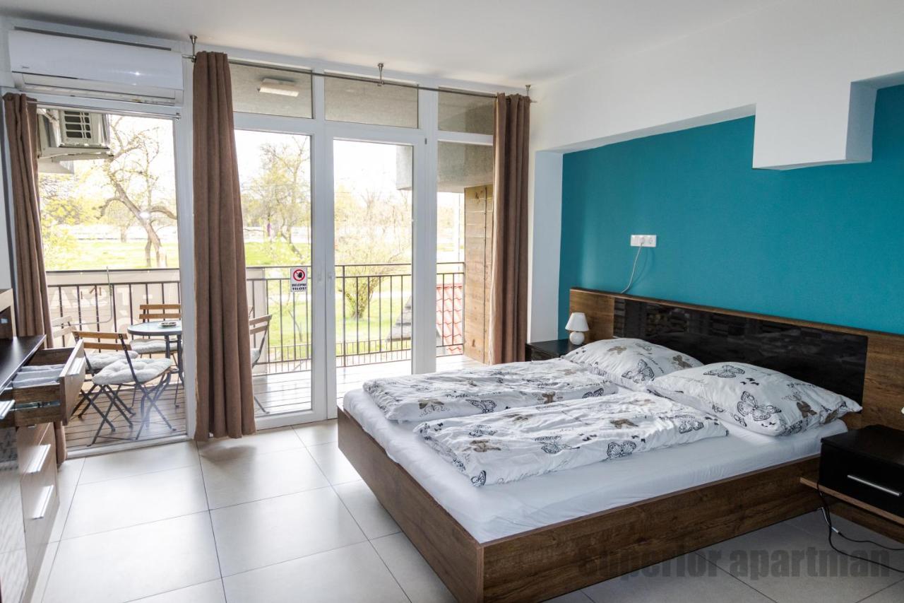 Tisza Gyoengye Apartmanok Seghedin Exterior foto